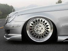 Mercedes-Benz E350 wheel modification