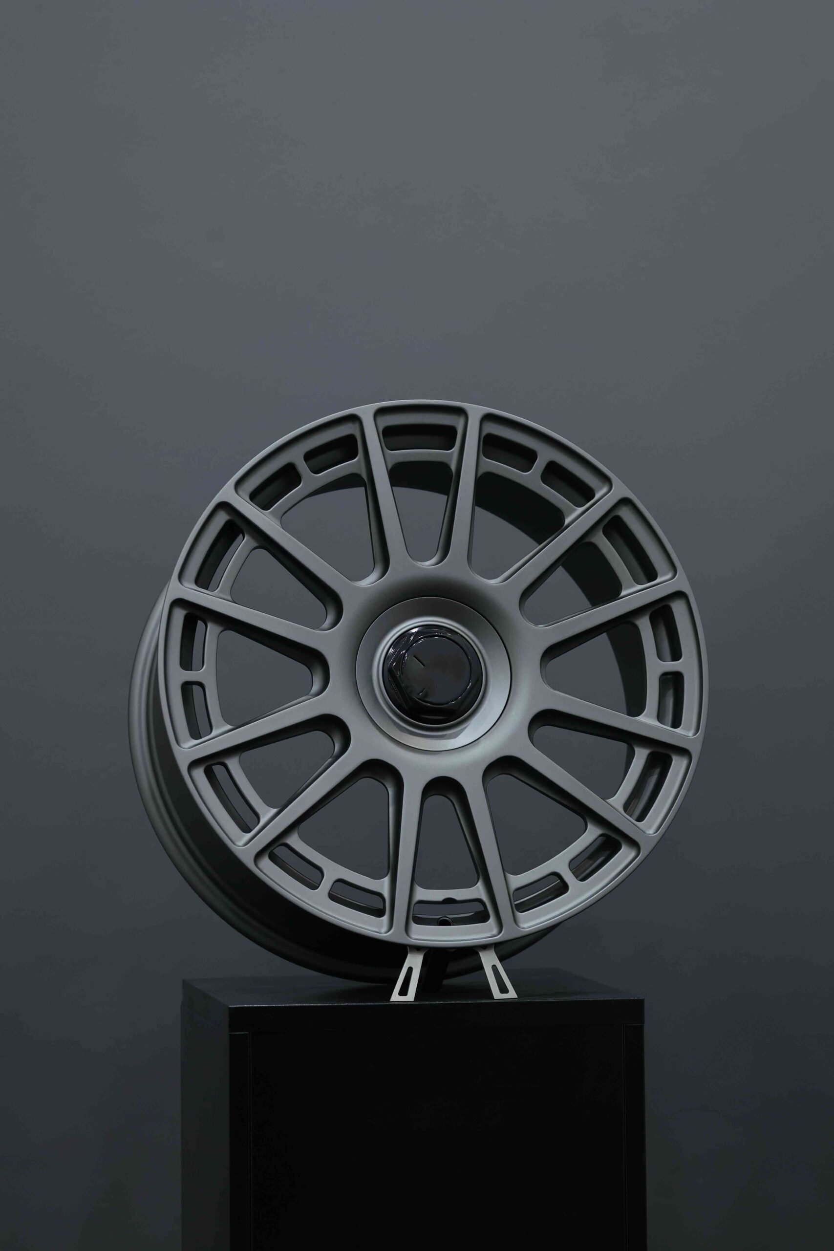 18 inch forged wheels 5x120 4 scaled