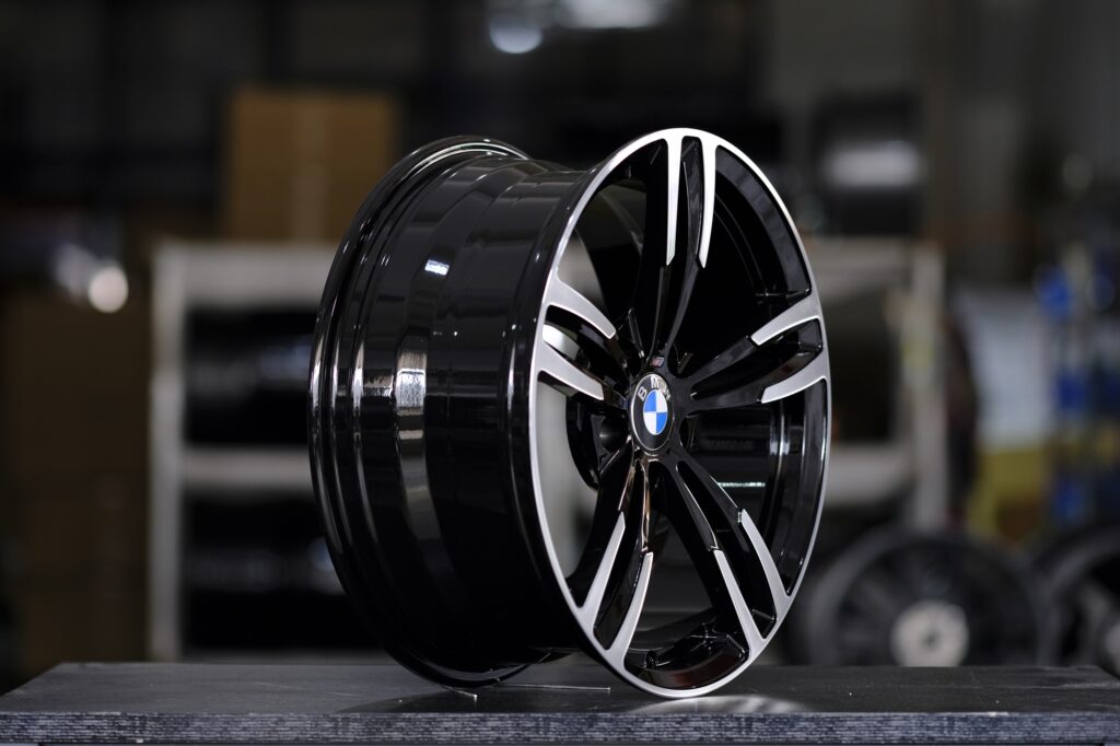 Where are lightweight wheels made? 3 Where are lightweight wheels made