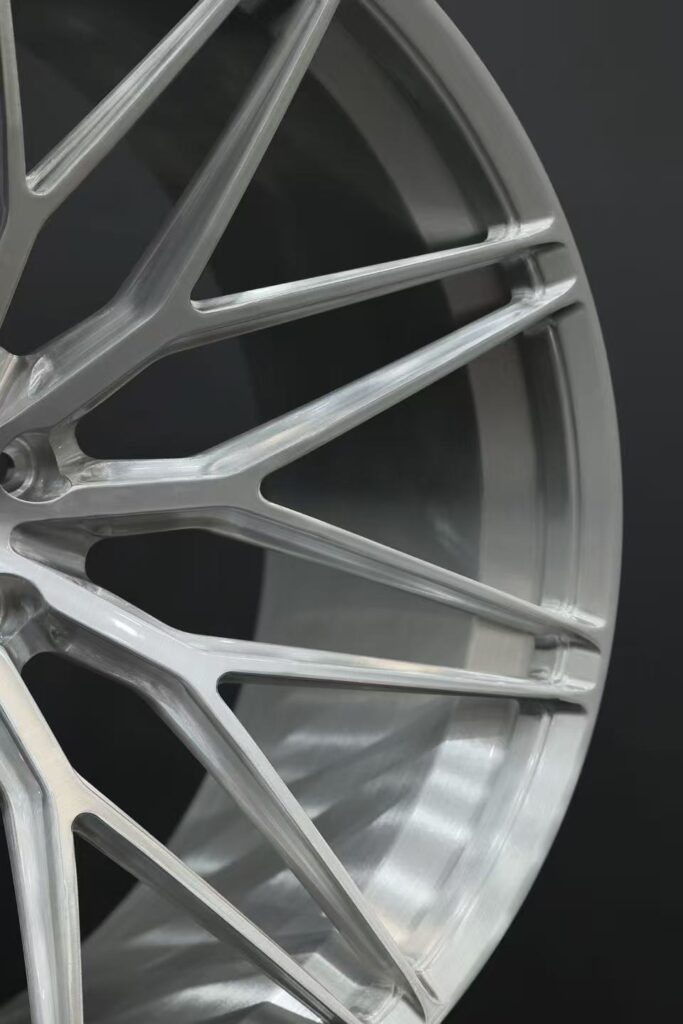 VW Touareg TYP CR Jahr 2020 Aluminium Brush 23 inch vossen wheels hybrid forged 3 vossen wheels hybrid forged (6)