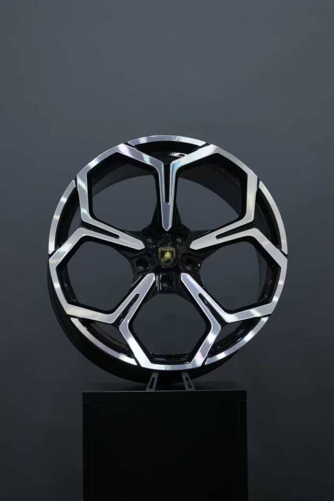 lamborghini urus wheel 22 (3)