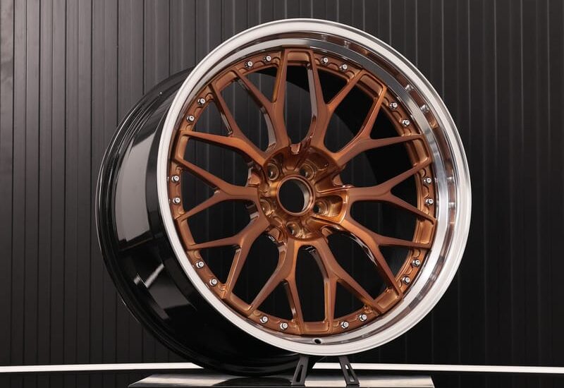 Rodes de bronze forjades (2)